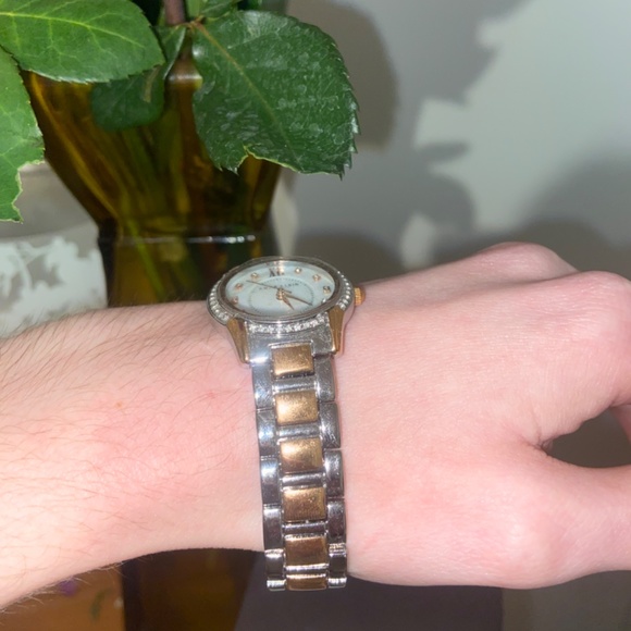 Anne Klein Watch - Picture 3 of 3